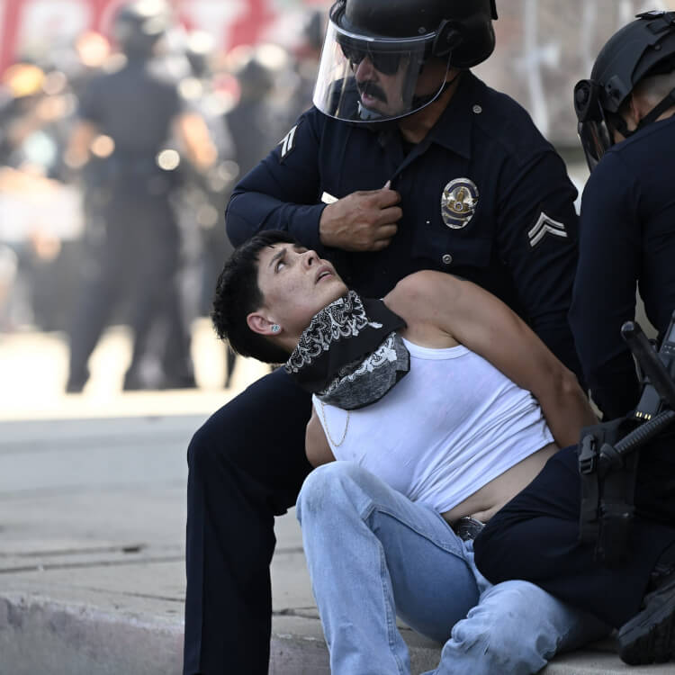 Беспорядки в Лос-Анджелесе. Далее везде?