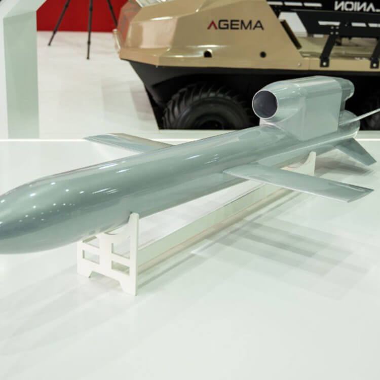 Куда долетят новые ракеты ВСУ «Фламинго»?